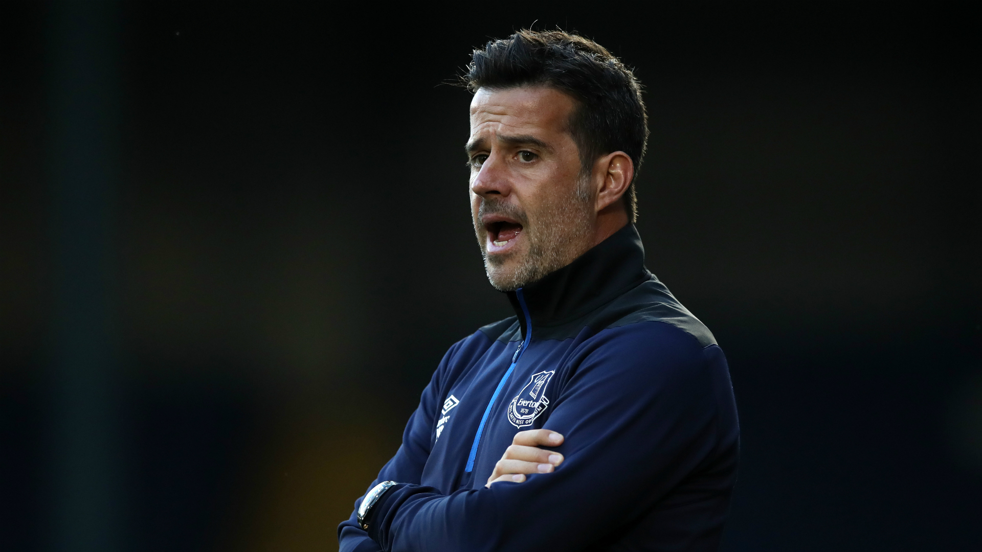 高压逼抢 高压逼抢